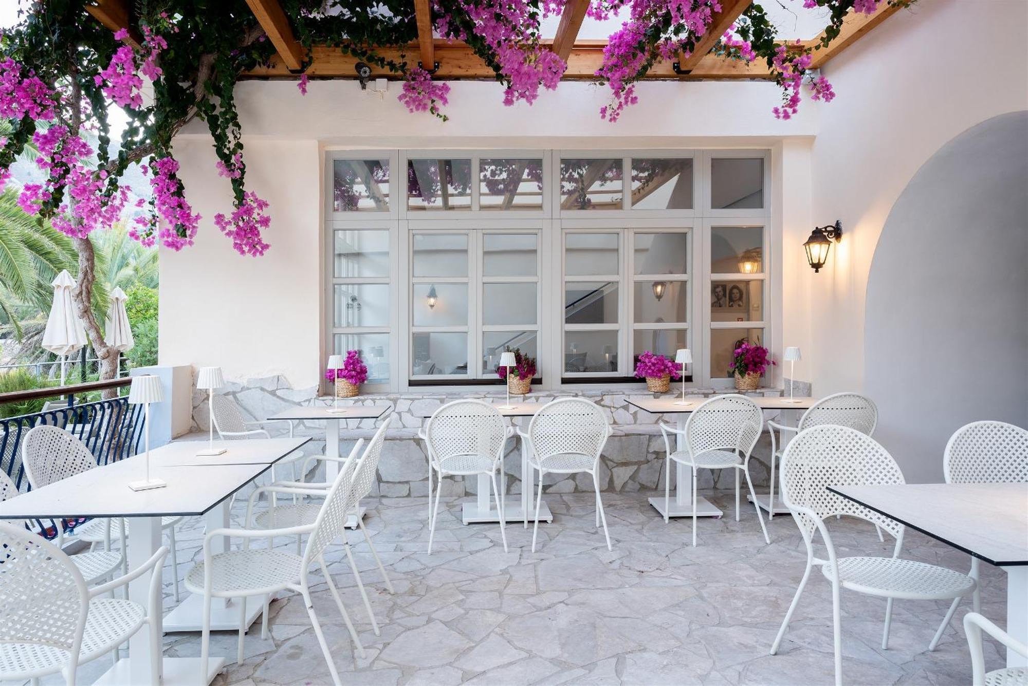 Pedi Beach Hotel Сими Экстерьер фото